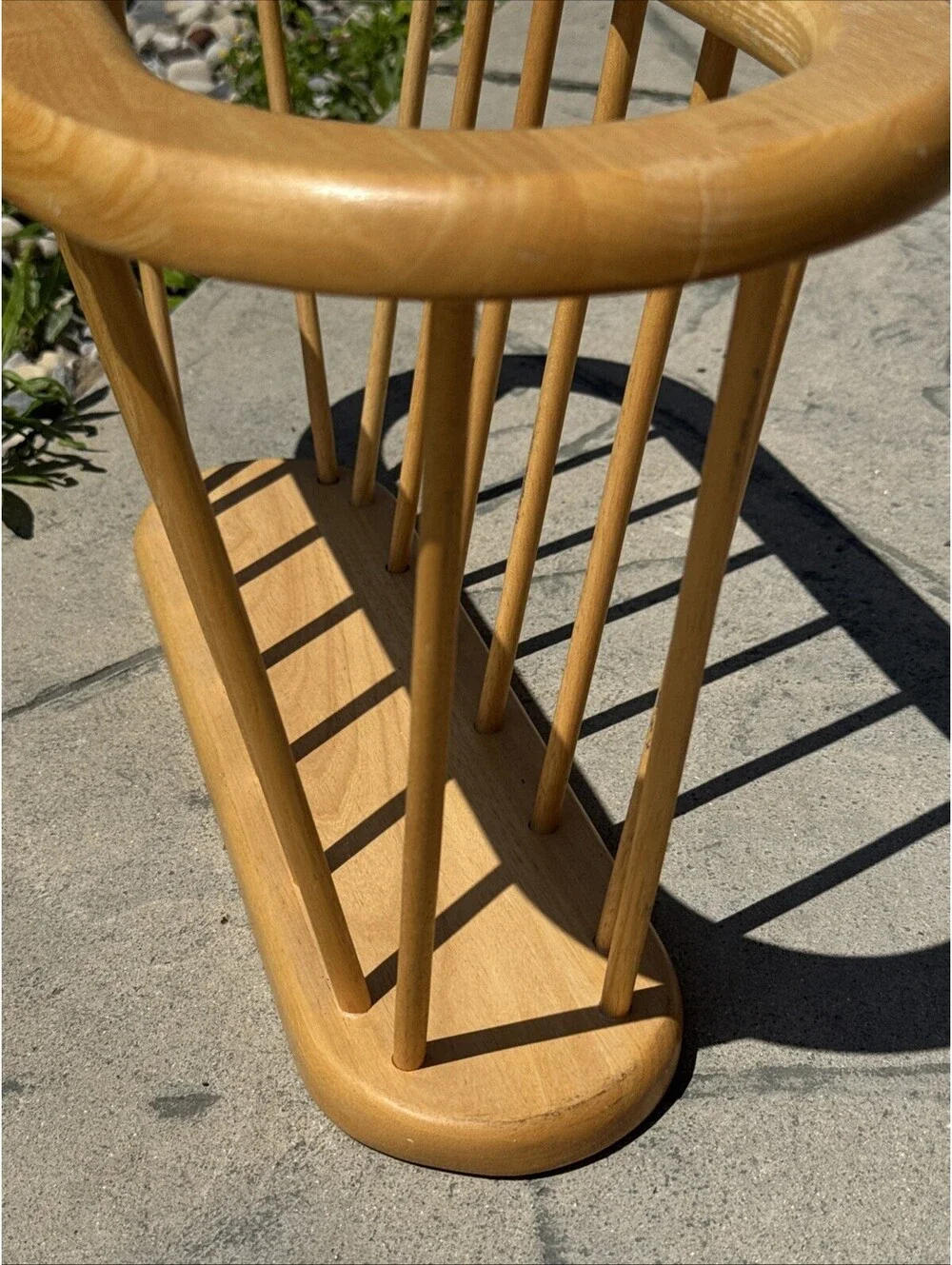 Vintage Dansk Danish MCM Wood Spindle Magazine Rack Record Holder 21-1/2 X 12x9”